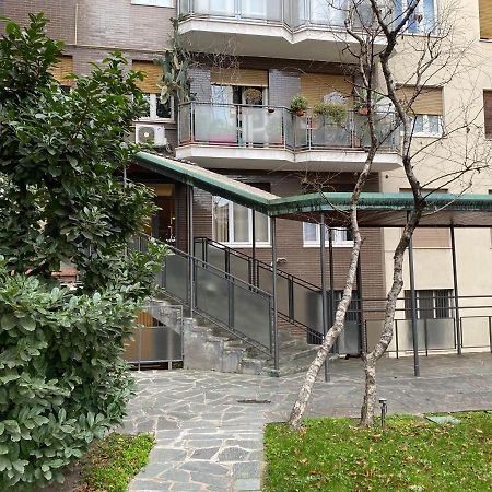 Milano Apartment - Navigli - Via Savona エクステリア 写真